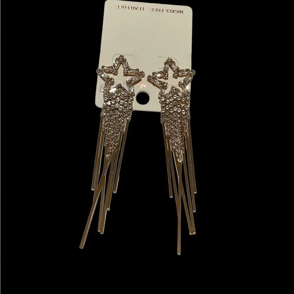 Stars Upon Thars! Star Earrings NWT